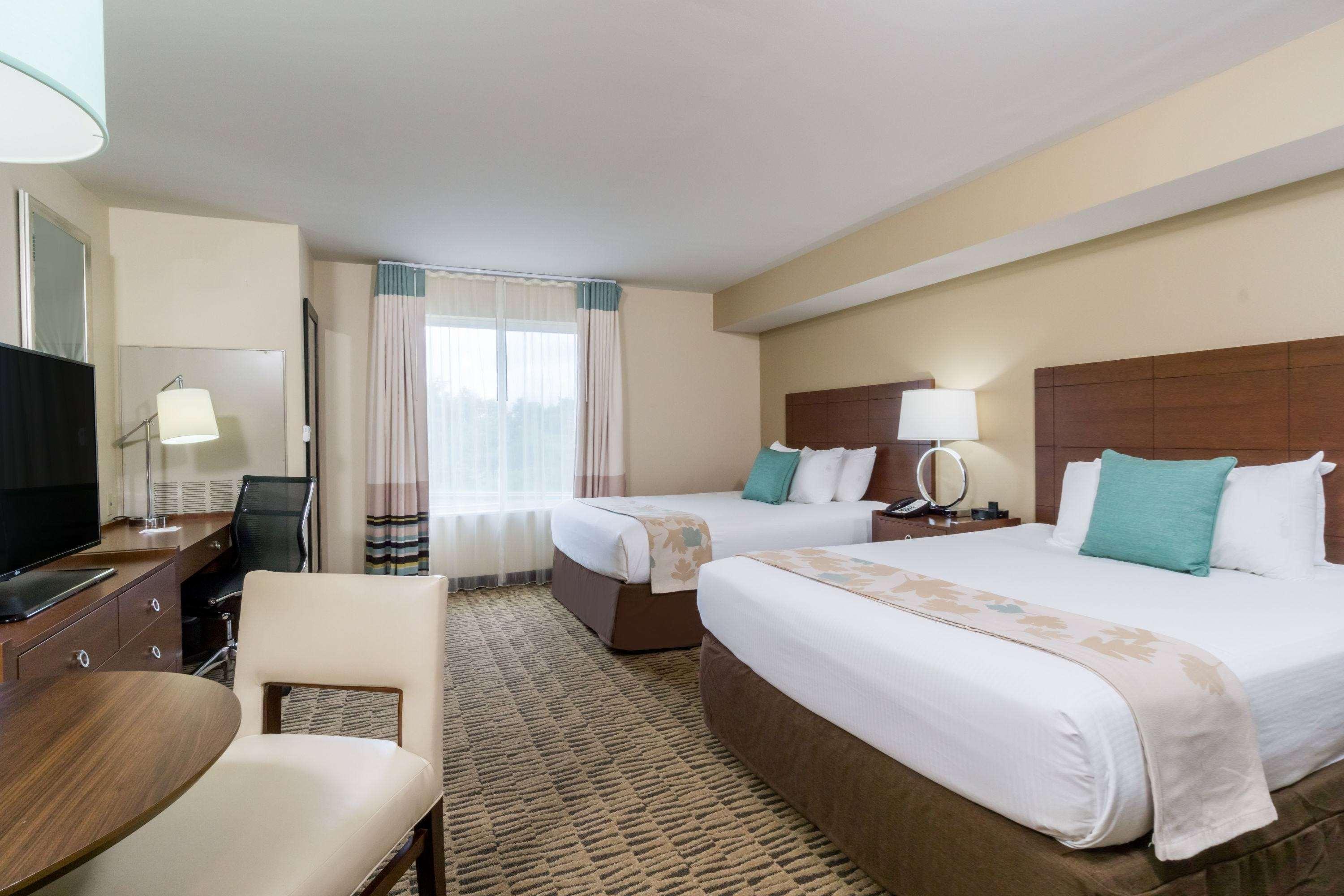 Hawthorn Suites By Wyndham Wheeling At The Highlands Triadelphia Экстерьер фото