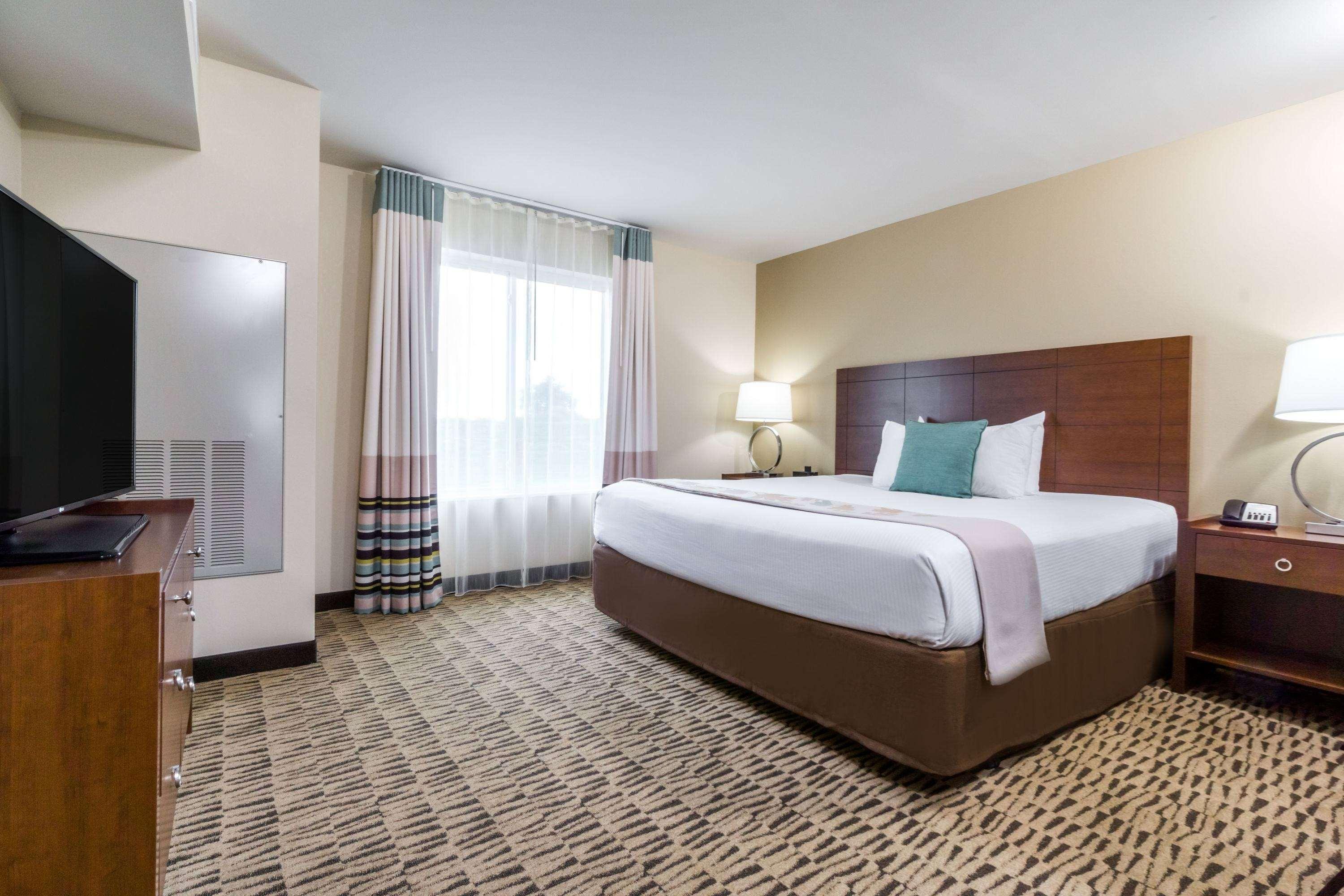 Hawthorn Suites By Wyndham Wheeling At The Highlands Triadelphia Экстерьер фото
