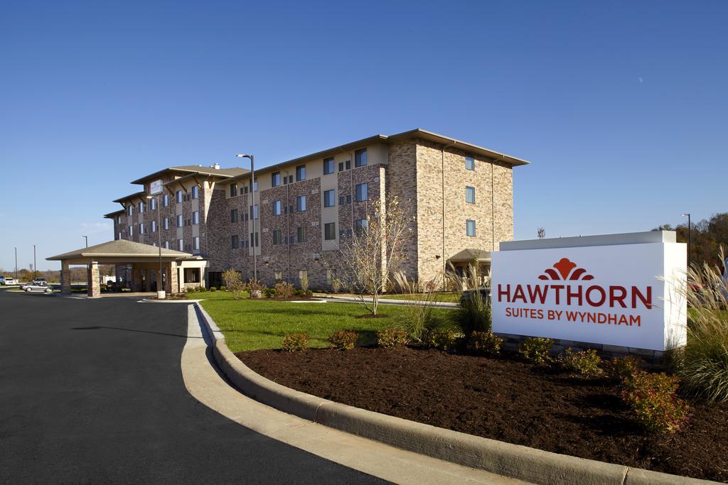 Hawthorn Suites By Wyndham Wheeling At The Highlands Triadelphia Экстерьер фото